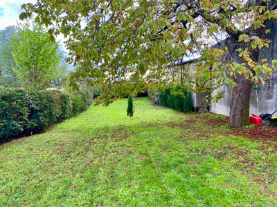 French property for sale in Saint-Thomas-de-Conac, Charente-Maritime - €124,200 - photo 1