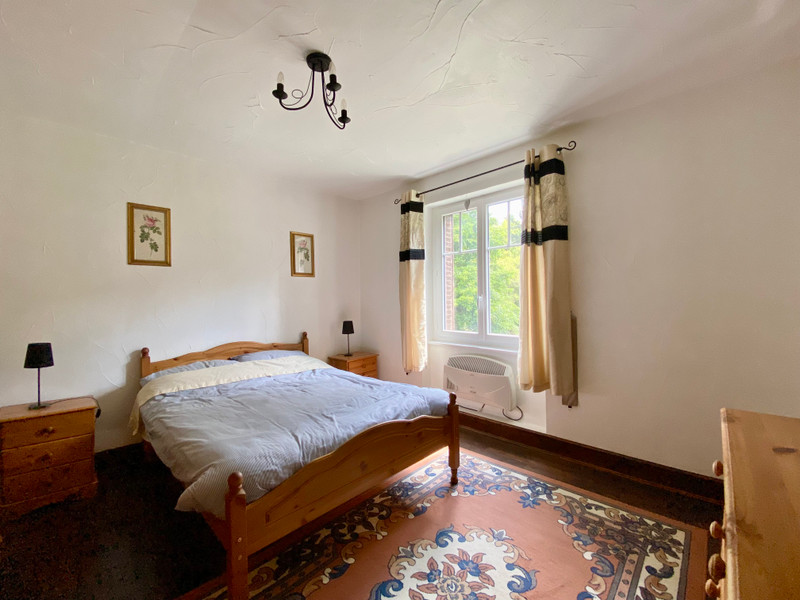 French property for sale in Vayres, Haute-Vienne - €129,000 - photo 6
