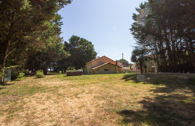 French property for sale in Dercé, Vienne - €319,500 - photo 8