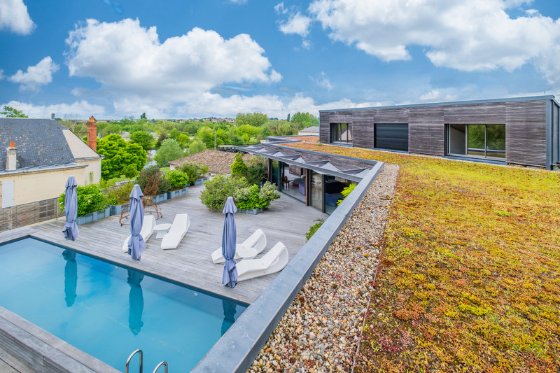 French property for sale in Angoulême, Charente - €689,000 - photo 1