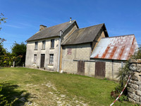 property to renovate for sale in Saint-Cyr-du-BailleulManche Normandy