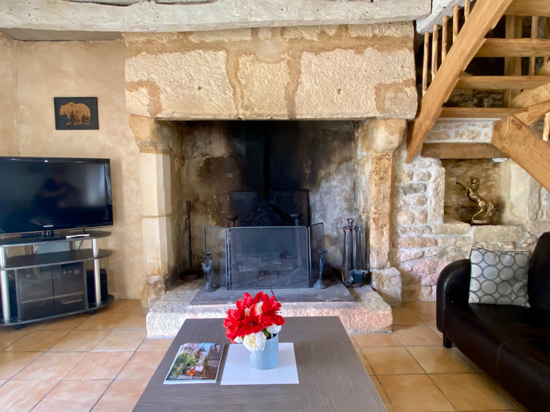 French property for sale in Les Eyzies, Dordogne - €795,000 - photo 4
