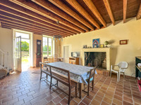 Propriété à vendre à Louzac-Saint-André, Charente - 535 000 € - photo n°10