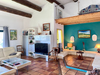 Maison à vendre à Pierrevert, Alpes-de-Haute-Provence - 599.000 € - photo 2