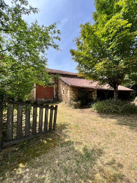 French property for sale in Sorges et Ligueux en Périgord, Dordogne - €278,200 - photo 3