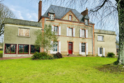 house for sale in Mayenne
