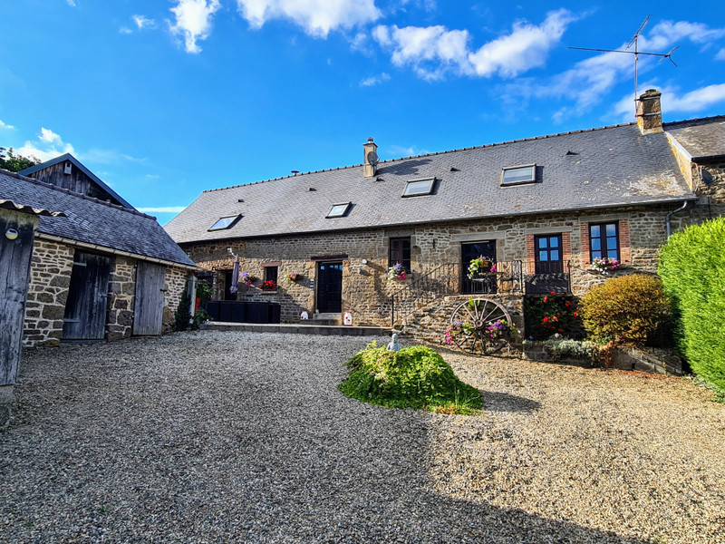 Maison à vendre à Brecé, Mayenne - 199 000 € - photo 1 Maison à vendre à Brecé, Mayenne - 199 000 € - photo 1