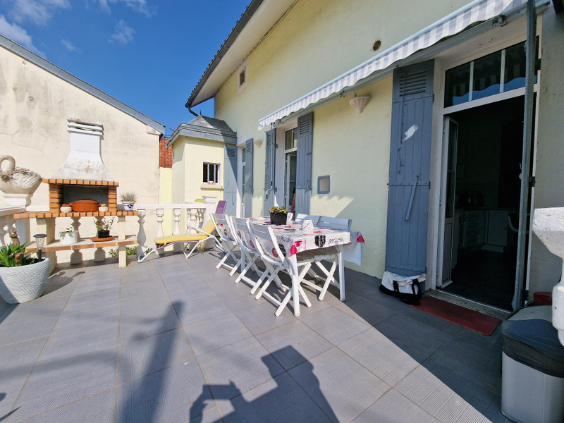 French property for sale in Périgueux, Dordogne - €276,200 - photo 2