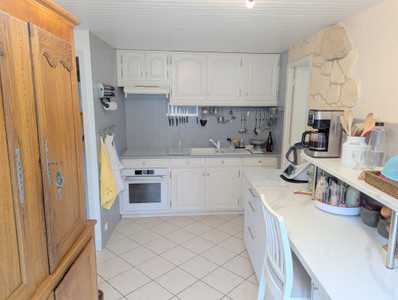 French property for sale in Feusines, Indre - €162,000 - photo 5