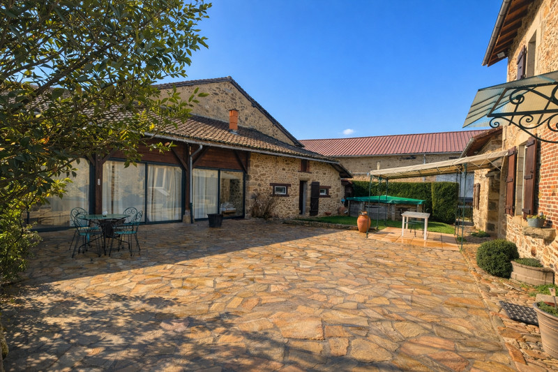 French property for sale in Séreilhac, Haute-Vienne - €308,510 - photo 1