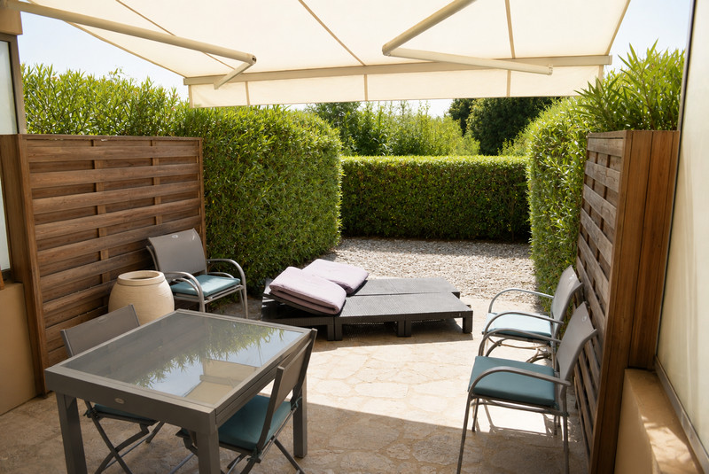 French property for sale in Le Lavandou, Var - €199,500 - photo 1