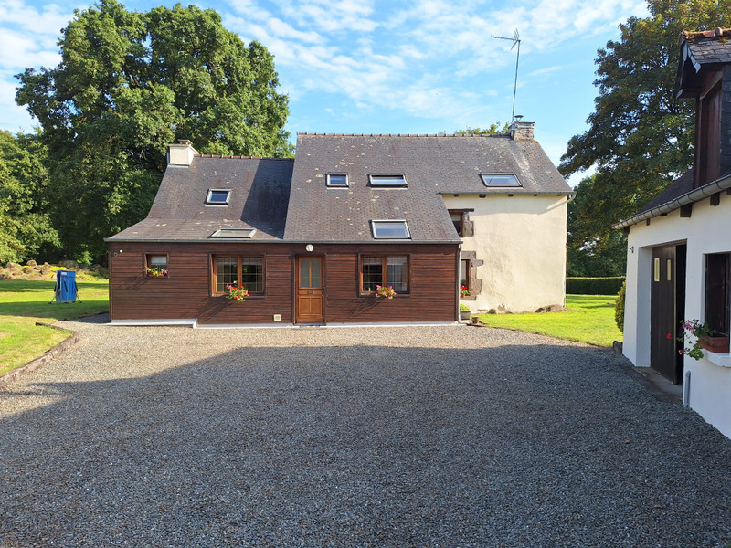 Maison à vendre à Le Mené, Côtes-d'Armor - 288.900 € - photo 1