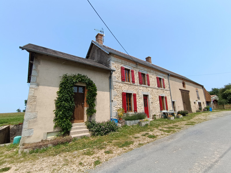 French property for sale in Évaux-les-Bains, Creuse - €144,900 - photo 1