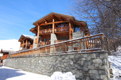Ski property for sale in  - 2 150 000 € - photo 1