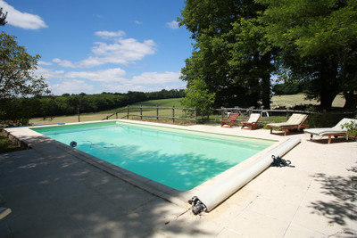 French property for sale in Combiers, Charente - €355,000 - photo 1