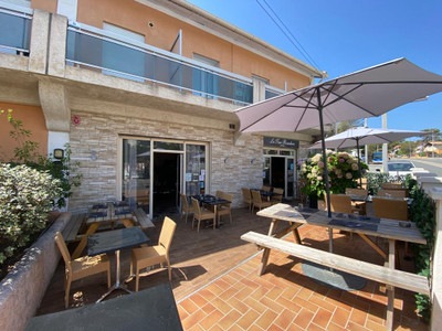 French property for sale in Saint-Raphaël, Var - €265,000 - photo 9