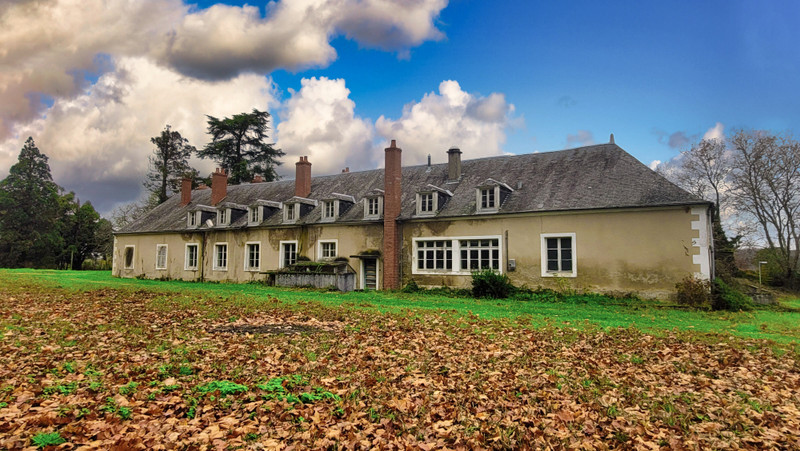 French property for sale in Grossouvre, Cher - €1,260,000 - photo 10
