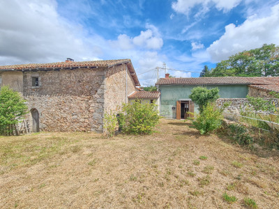 Maison à vendre à Saint-Maurice-des-Lions, Charente, Poitou-Charentes, avec Leggett Immobilier