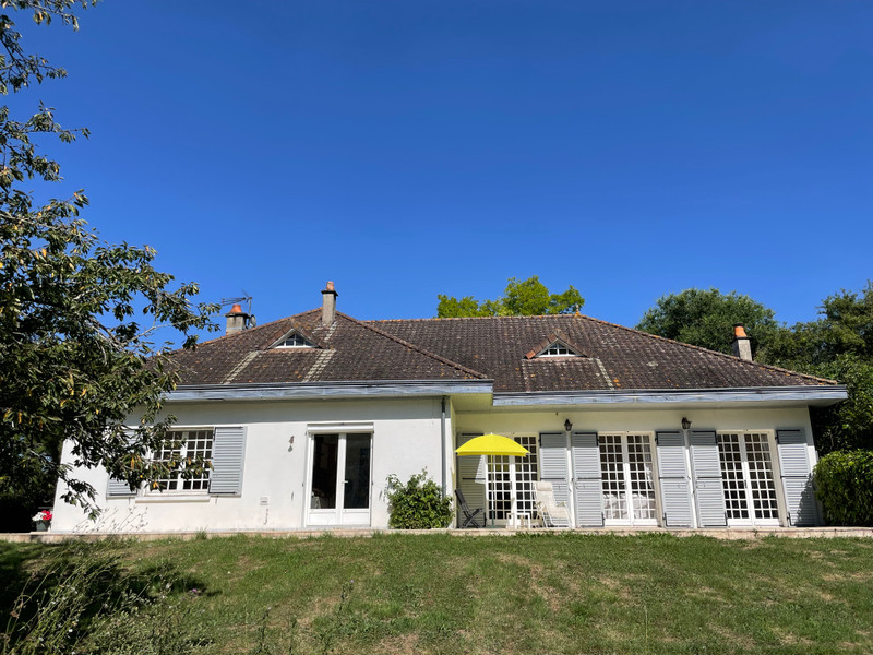 Maison à Chef-Boutonne, Deux-Sèvres - photo 1