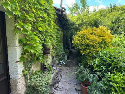 French property for sale in Biras, Dordogne - €360,400 - photo 9