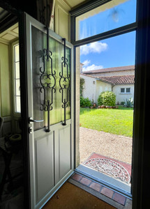 French property for sale in Cognac, Charente - €365,900 - photo 3