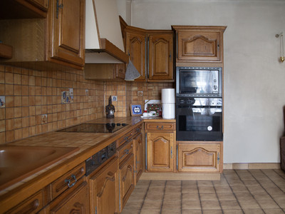 French property for sale in Romainville, Seine-Saint-Denis - €750,000 - photo 2