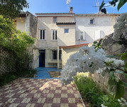 Maison à Sainte-Foy-la-Grande, Gironde - photo 1