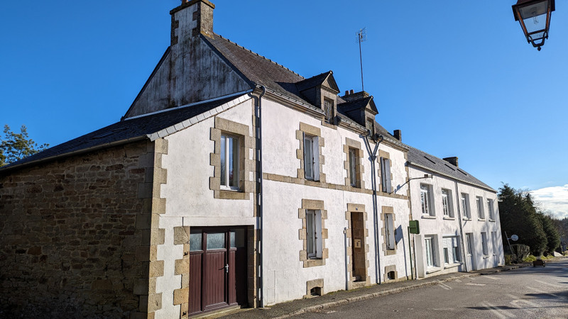 Maison à vendre à Ploërdut, Morbihan - 318 000 € - photo 1