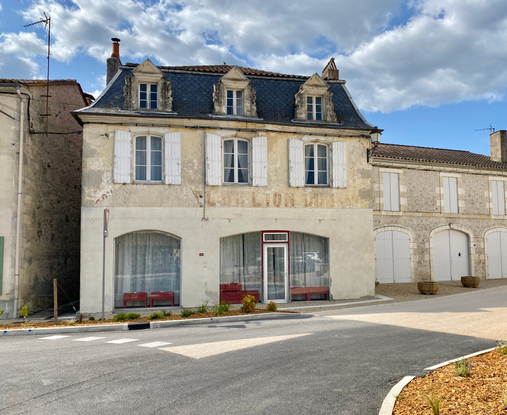 French property for sale in Saint-Méard-de-Gurçon, Dordogne - €250,000 - photo 3