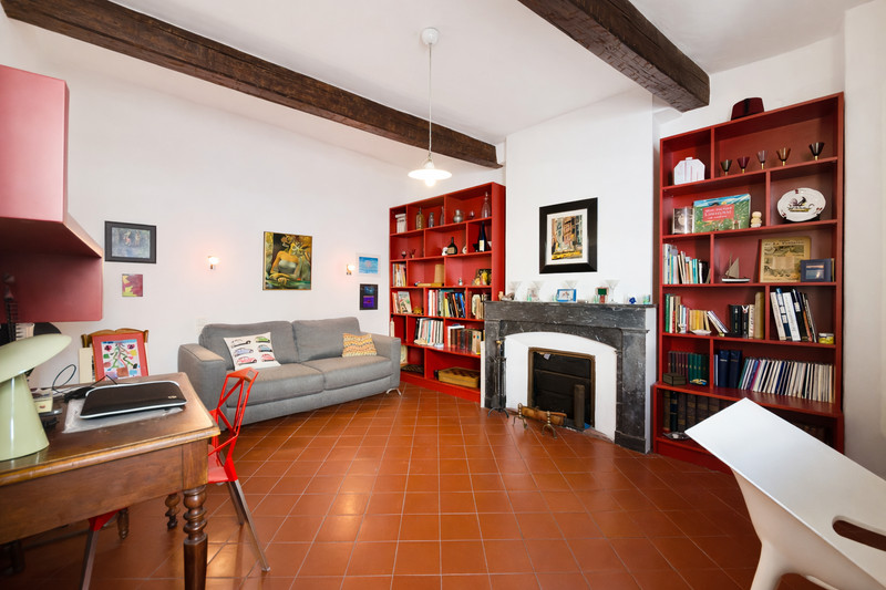 French property for sale in Béziers, Hérault - €477,000 - photo 8