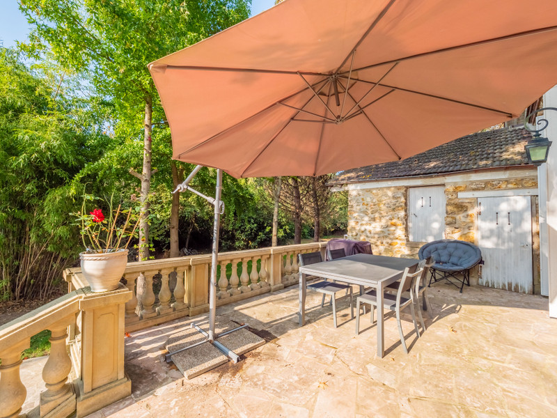 French property for sale in Vaux-sur-Seine, Yvelines - €995,000 - photo 6