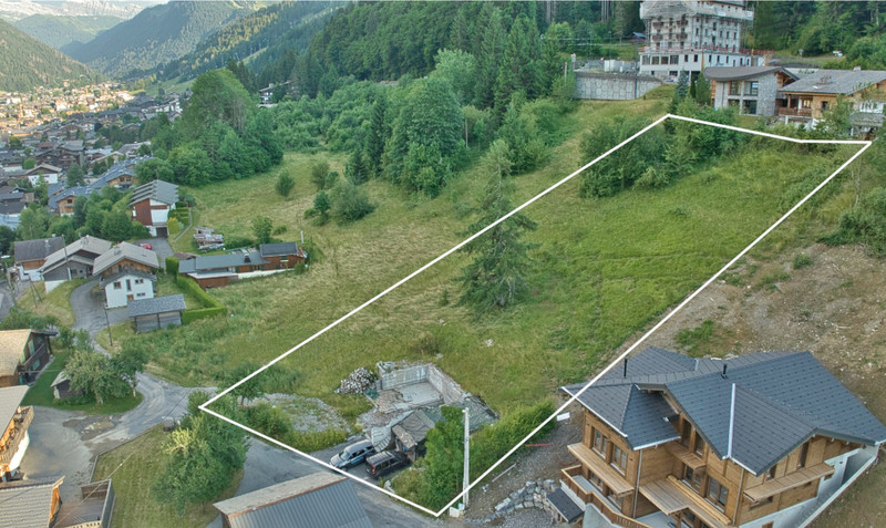Ski property for sale in Morzine - €950,000 - photo 1