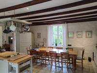 Maison à vendre à Clussais-la-Pommeraie, Deux-Sèvres - 376.300 € - photo 6