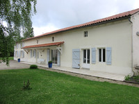 houses and homes for sale inSaint-Pierre-d'ExideuilVienne Poitou_Charentes