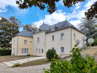 Maison à vendre à Availles-en-Châtellerault, Vienne - 600.000 € - photo 1