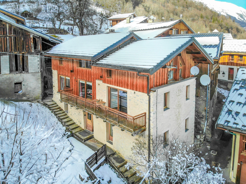 Ski property for sale in Saint Martin de Belleville - €905,000 - photo 0