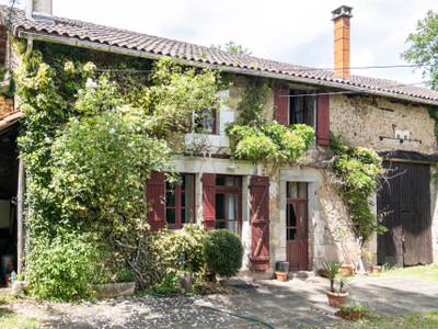 house for sale in Charente