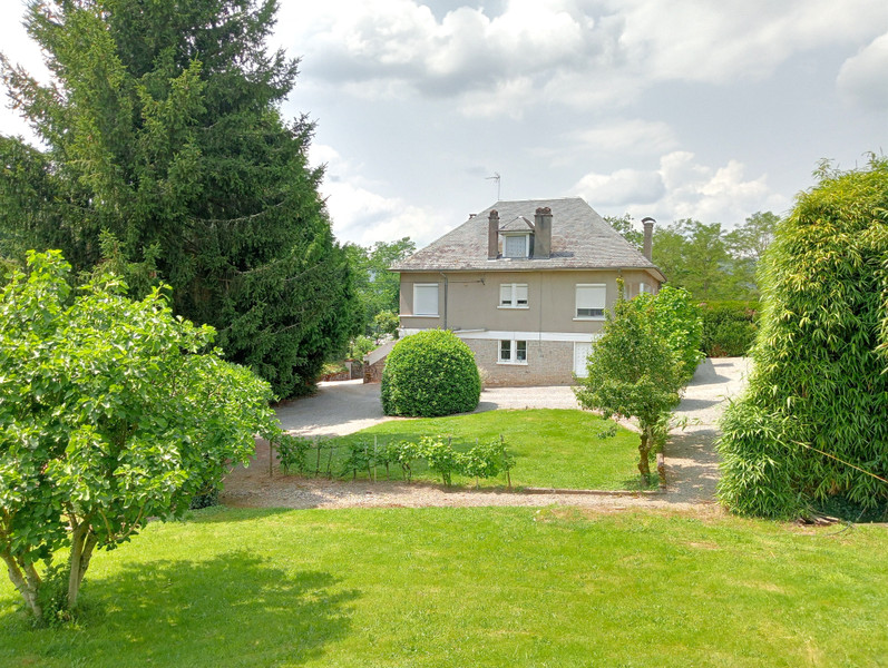 French property for sale in Argentat-sur-Dordogne, Corrèze - €378,000 - photo 0