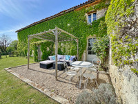 Maison à vendre à Saint-Romain, Charente - 480.000 € - photo 9