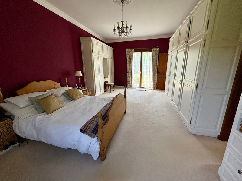 French property for sale in Saint-Jory-de-Chalais, Dordogne - €583,000 - photo 5
