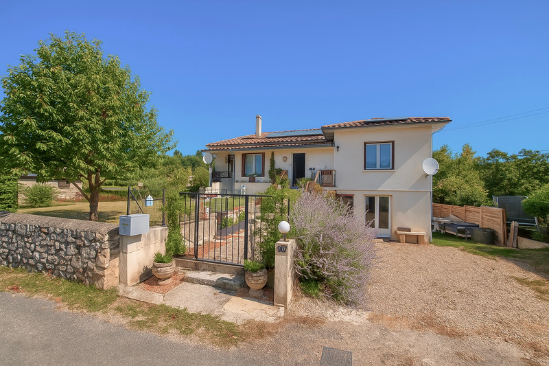 Maison à vendre à Eymet, Dordogne - 245.000 € - photo 1