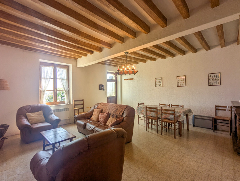 French property for sale in Rillé, Indre-et-Loire - €96,800 - photo 2