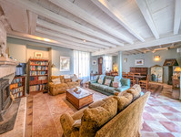 Maison à vendre à Montlieu-la-Garde, Charente-Maritime - 318.000 € - photo 5