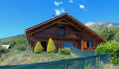 chalet for sale in Hautes-Alpes