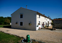 Maison à vendre à Fontaine-Chalendray, Charente-Maritime - 267.500 € - photo 3
