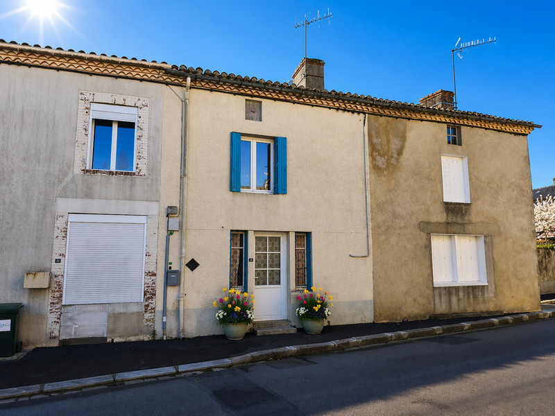 Propriété à vendre à Val-d'Oire-et-Gartempe, Haute-Vienne - 43 600 €