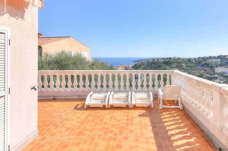 French property for sale in Menton, Alpes-Maritimes - €1,155,000 - photo 2