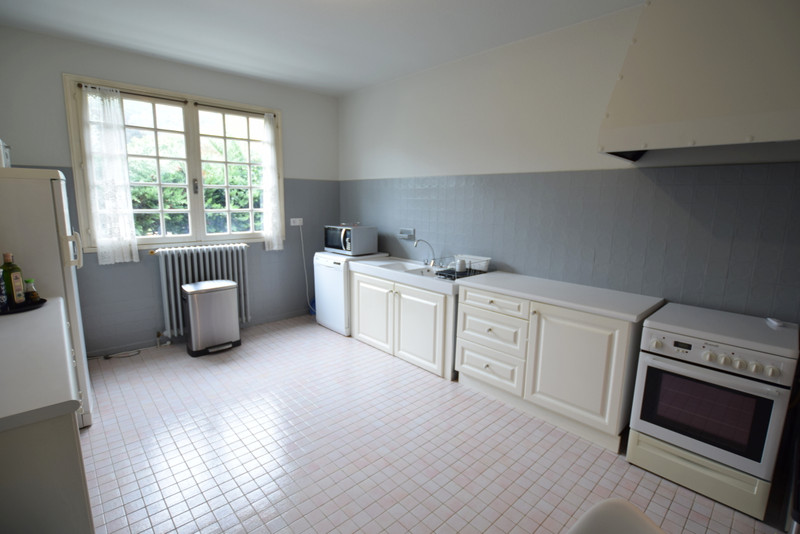 French property for sale in Bagnères-de-Luchon, Haute-Garonne - &#8364;358,000 - photo 5