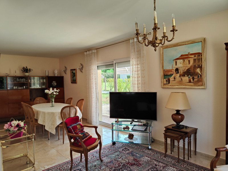 French property for sale in Roullet-Saint-Estèphe, Charente - €213,000 - photo 3