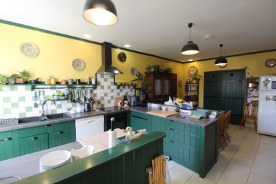 French property for sale in Abilly, Indre-et-Loire - €371,000 - photo 4